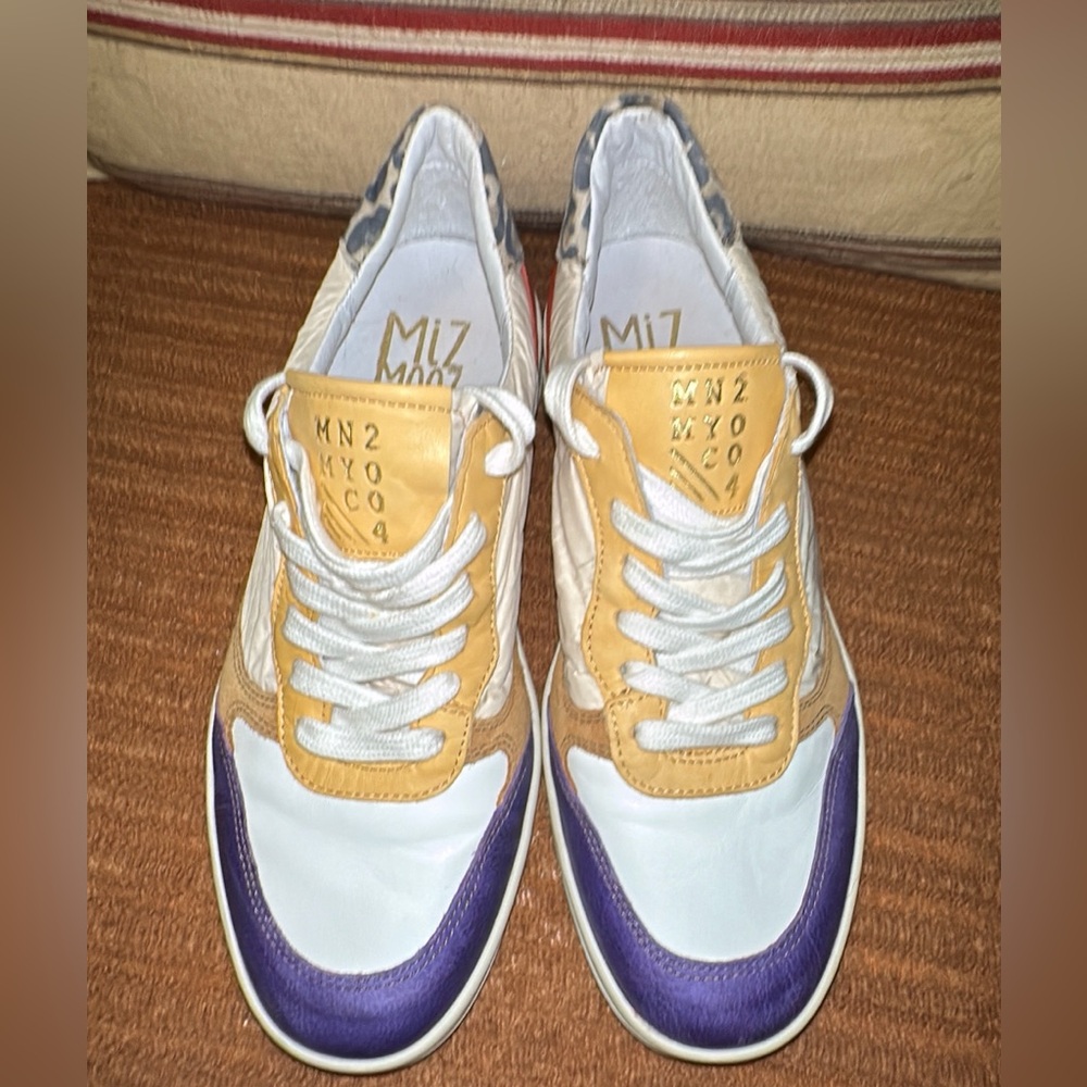 Miz Mooz NYC Veronica41 Leather Colorblock Sneaker
W-13- W-11.5